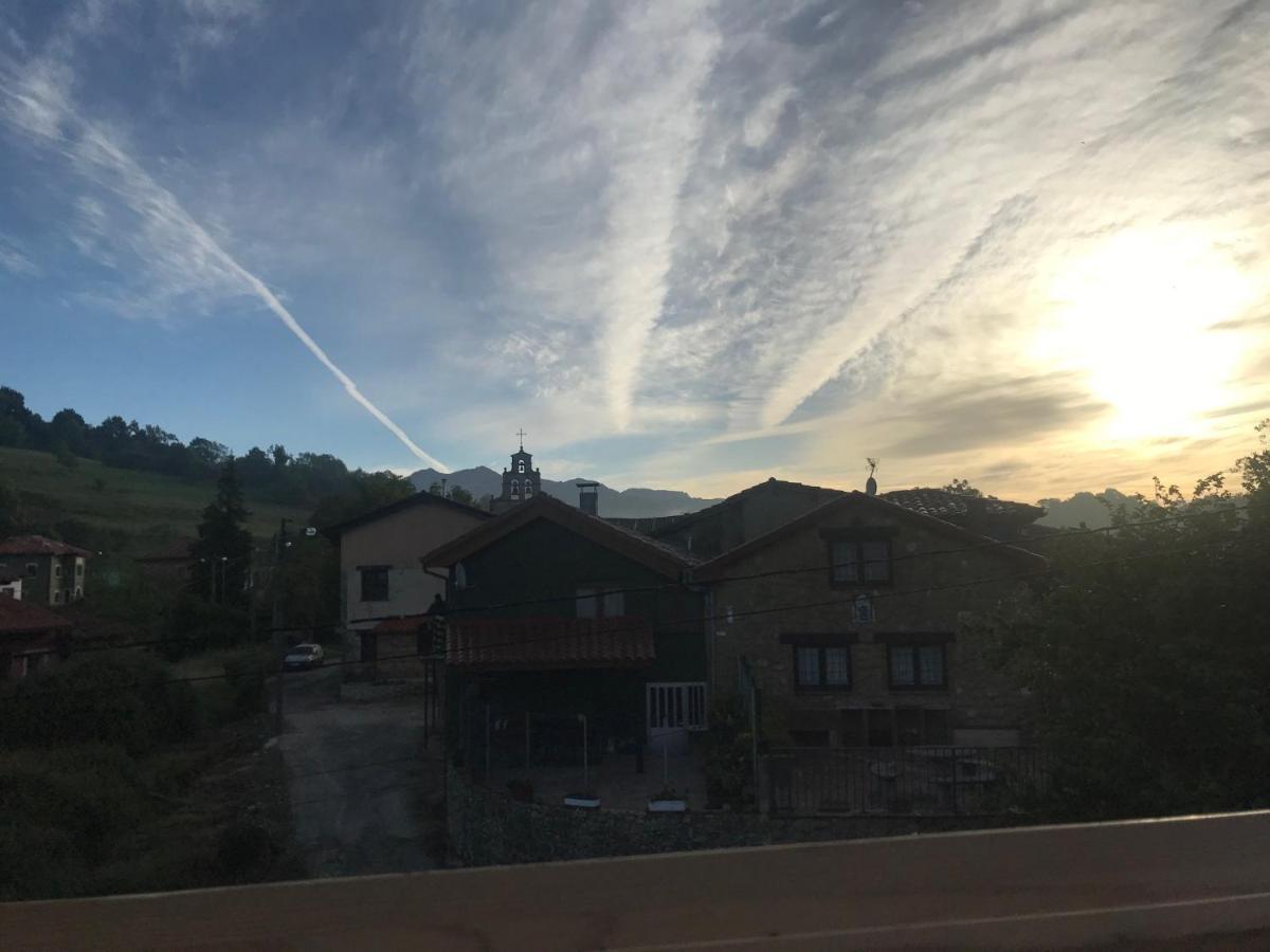 Mar Y Montana Villa Piloña Eksteriør billede